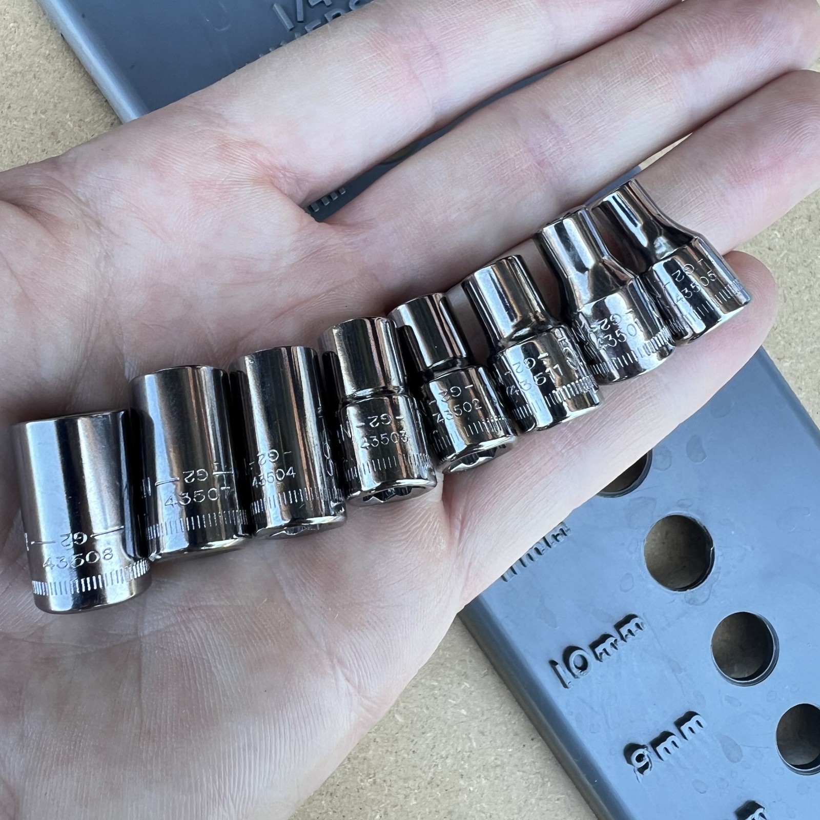 Craftsman 1/4″ Drive Metric Socket Set 4mm-14mm 6 Pt 14 Pcs w/ Tray G2 USA NOS