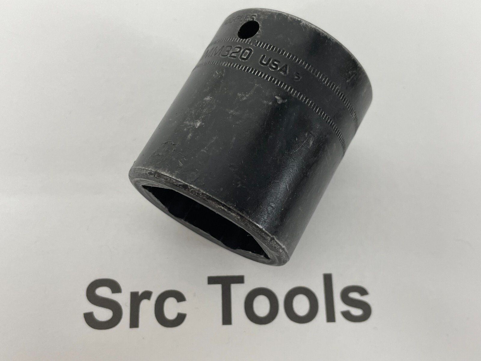 Snap-on Tools USA 1/2″ Drive 32mm Metric 6 Point Impact Socket IMM320