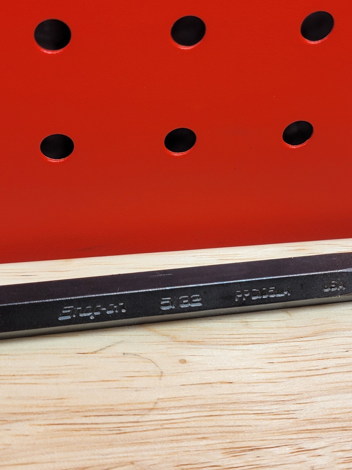 Snap-on Tools NICE 6-1/2″ Length 5/32″ Long Steel Pin Punch PPC105LA
