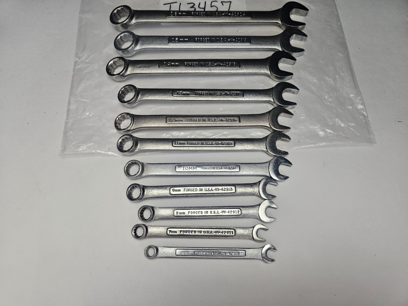 CRAFTSMAN USA 14 PC METRIC 12 PT COMBINATION WRENCH SET 7MM-18MM, 24MM (Tl3457)