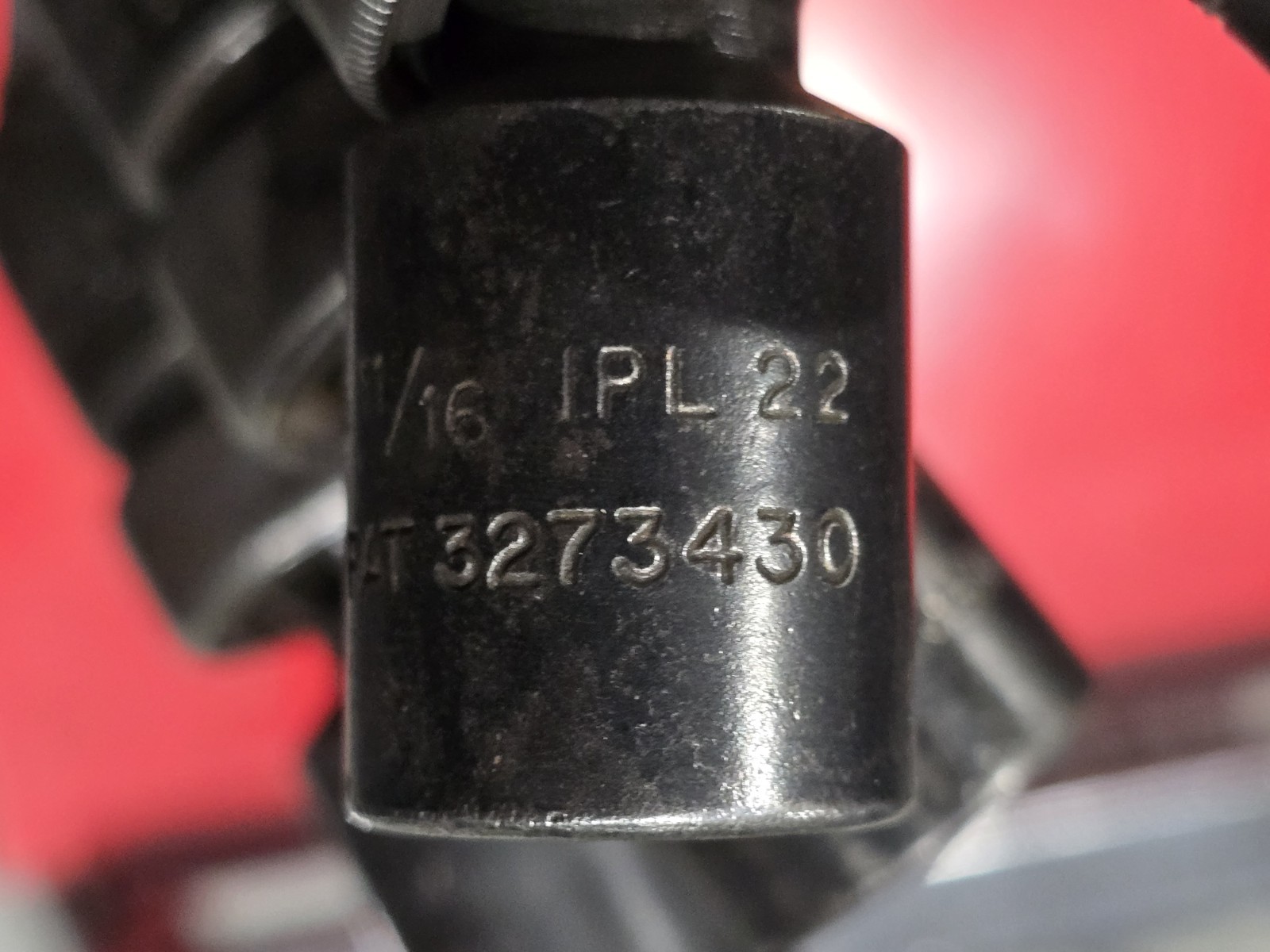 SNAP ON 1/2 DRIVE UNIVERSAL SWIVEL IMPACTS IN SAE. 4 PIECE SET WITH BONUS DEEP