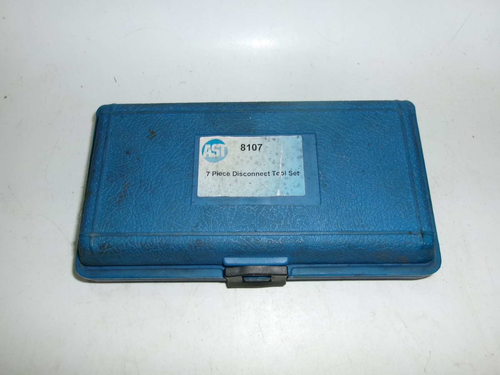 AST 8107 Fuel & Oil Cooler Line Quick Disconnect Tool – Missing One Piece – Used