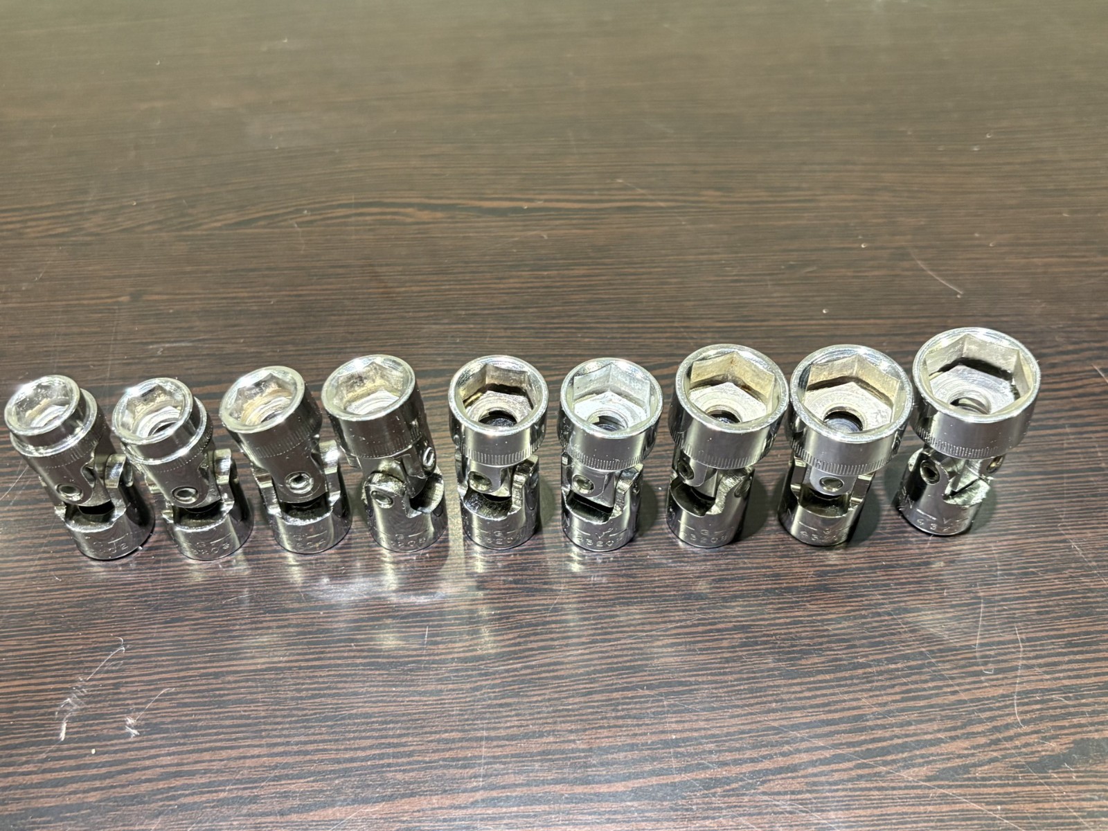 Craftsman 9 Piece Metric Swivel Socket Set 6 Pt 3/8 Drive G/V Series 11-19MM USA