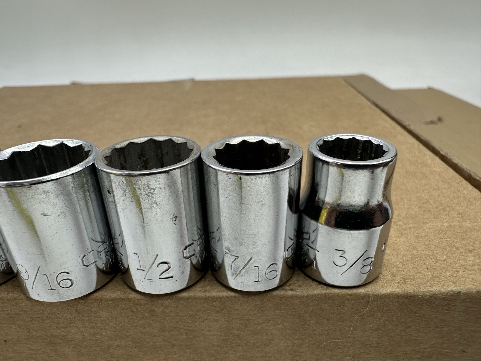 Craftsman USA 3/8 Drive SAE Socket Set 3/8-13/16 8pc 12PT G Vintage Very Good