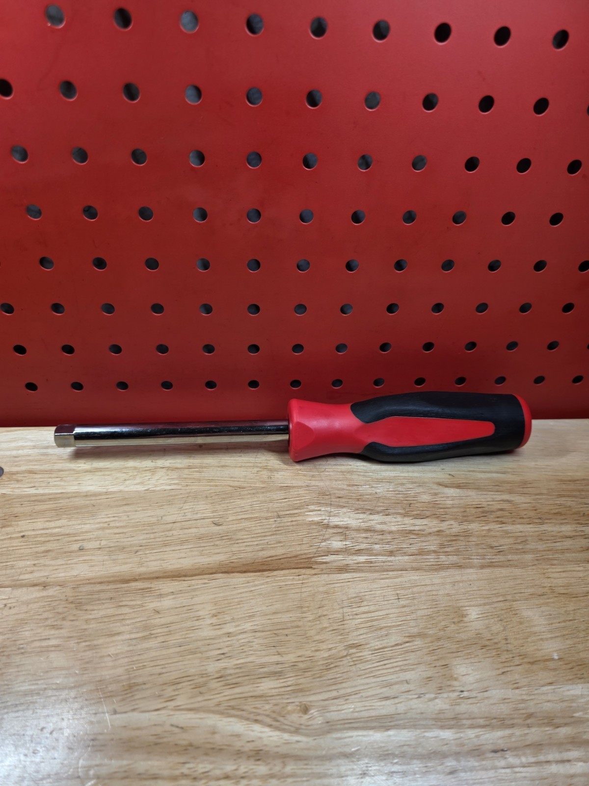 Snap-on Tools SGF50B LIGHTLY USED RED 3/8″ Drive Soft Grip Standard Shank Driver