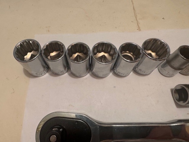 NEW Craftsman Ratchet 1/2” Drive 13 pc Socket (12 POINT) Set Standard & Metric