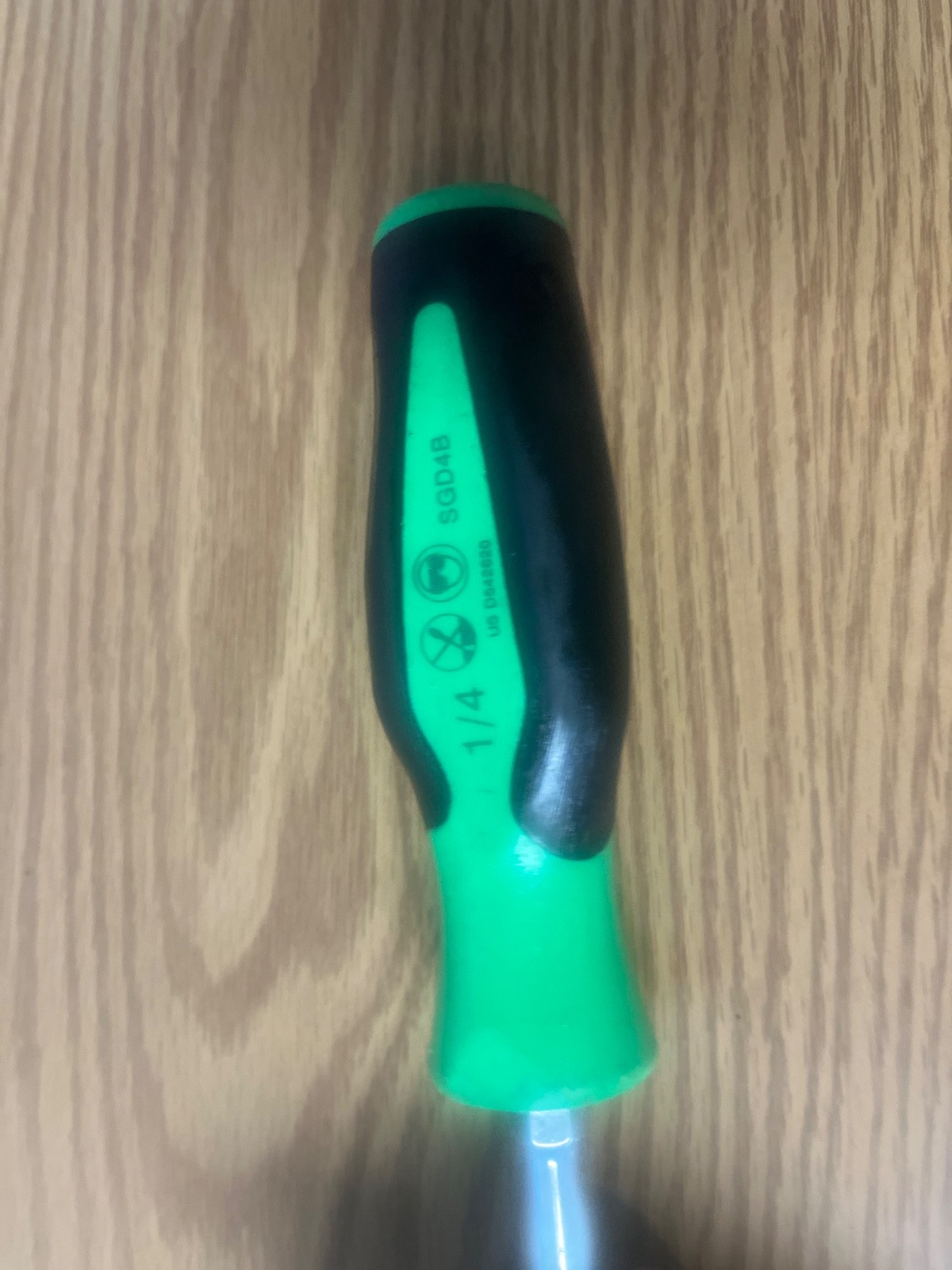 SNAP ON -SGD4B – 1/4 GREEN/BLACK COMFORT GRIP HANDLE SCREWDRIVER LOT#55