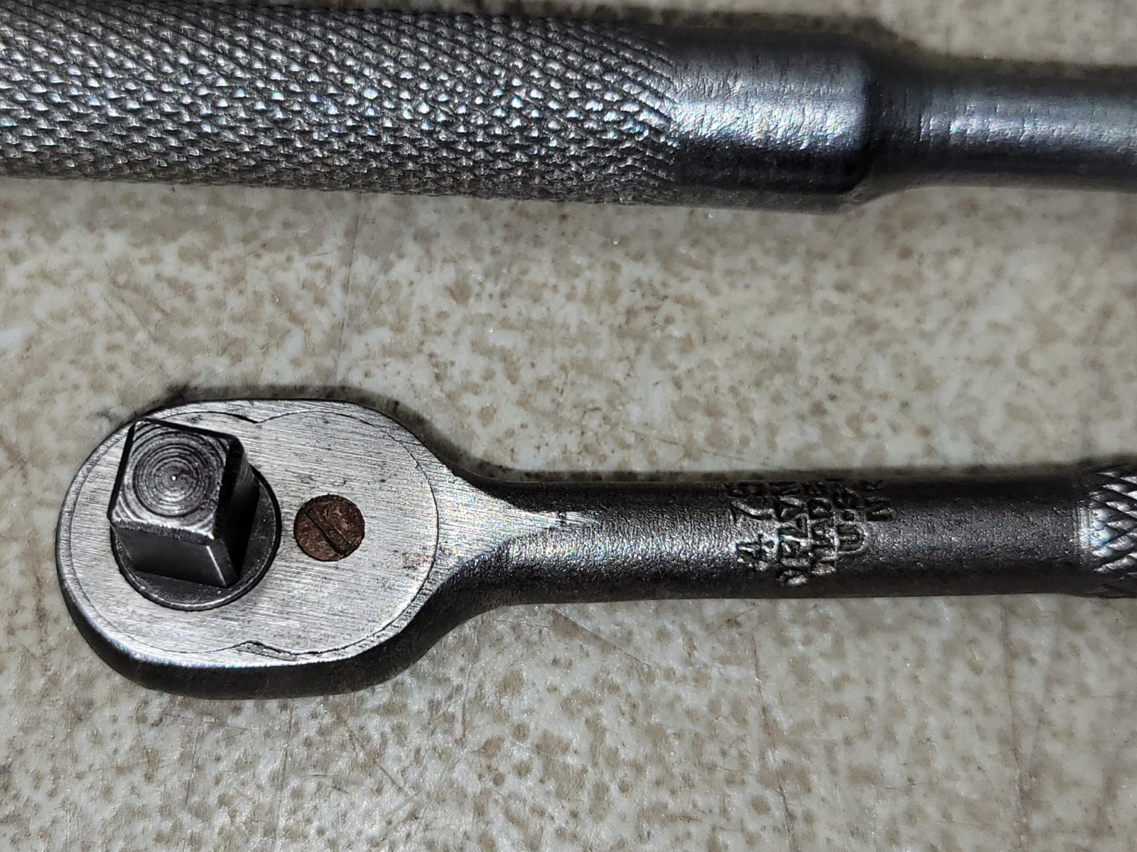 Rare Old Plomb 4751 1/4″ Micro Head Ratchet Socket Wrench working great breaker