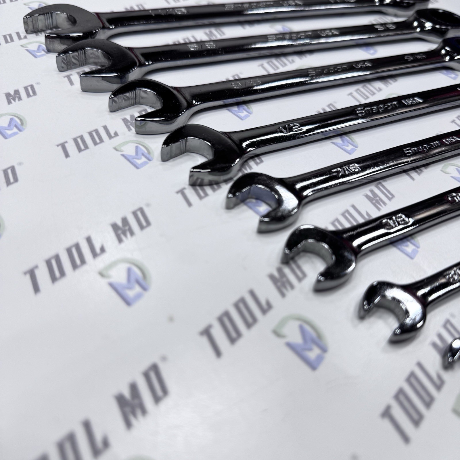 Snap-on Tools USA NEW 8pc SAE 0° Non-Reversing Ratcheting Wrench Set SOXR01FBRA