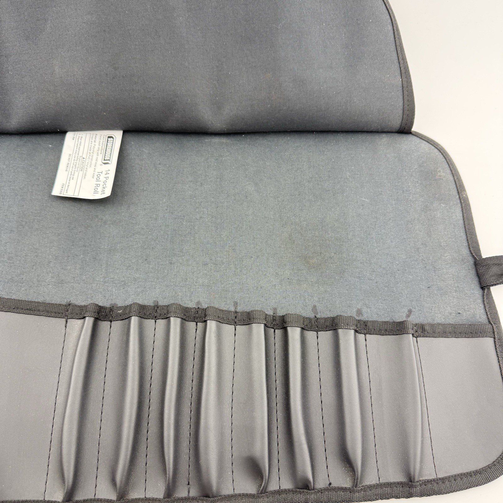 Storehouse 14 Pocket Tool Roll No 93828