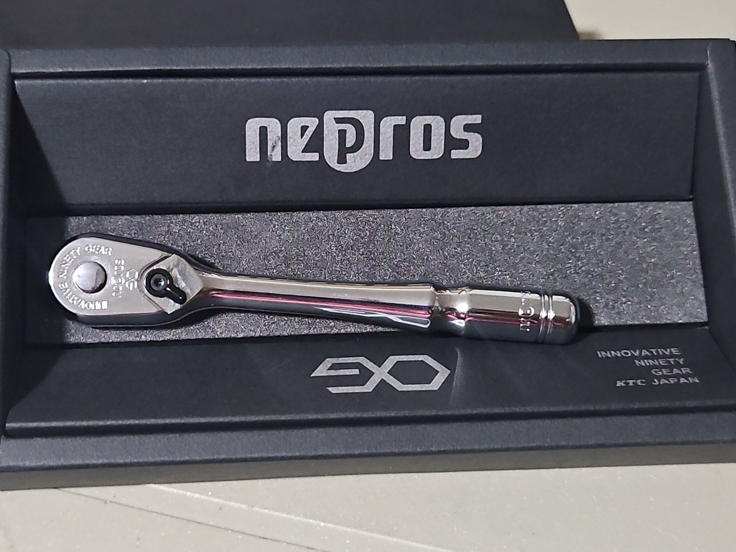 Nepros NBR290, 1/4″ Sq. Ratchet Handle (90-Tooth)