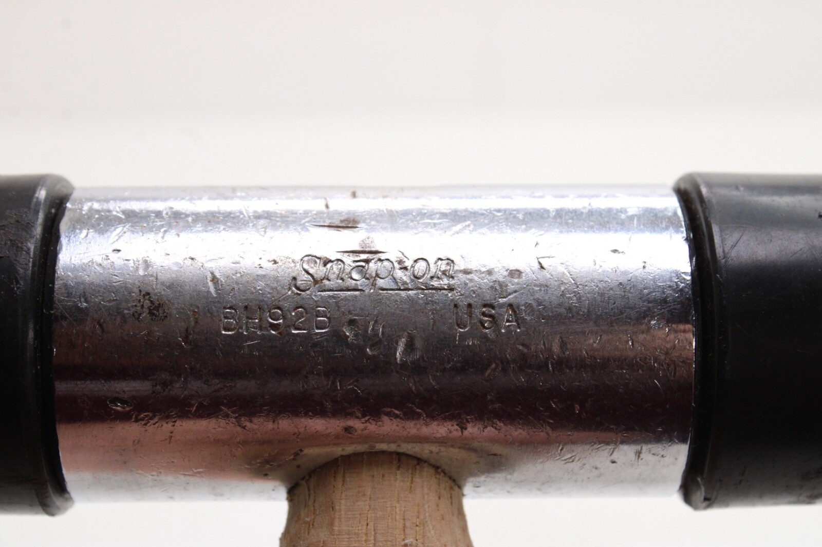 SNAP-ON BH92B 15-1/2″ Rubber Ends Wood Handle Non-Marring Hammer Mallet USA