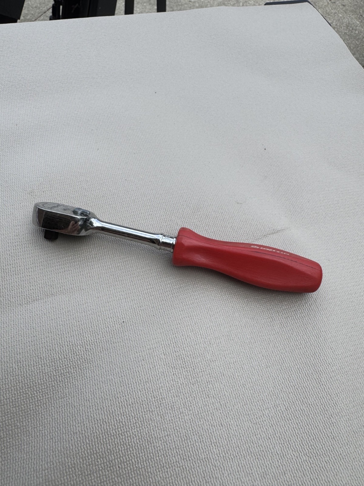 Snap-on™ 1/4″ Drive Red Hard Handle Ratchet THLD72