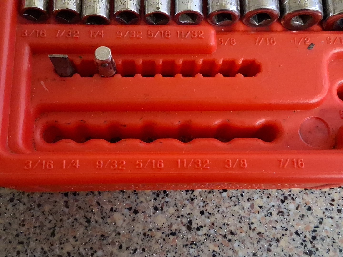 Craftsman Mechanics Socket Wrench Set Drawer Metric & SAE G, V, EE 1/4″ Dr