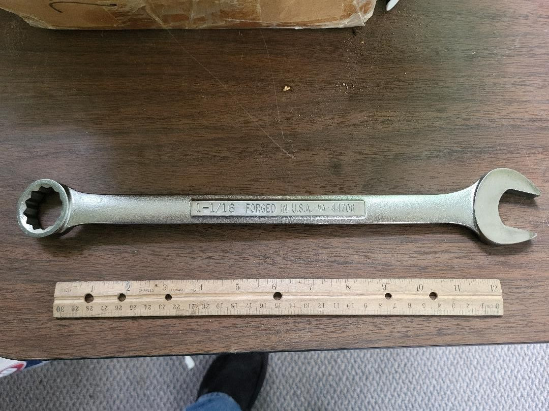 CRAFTSMAN USA Made 1 1/16″ WRENCH Standard SAE INCH Combination 44706 NOS 12 PT
