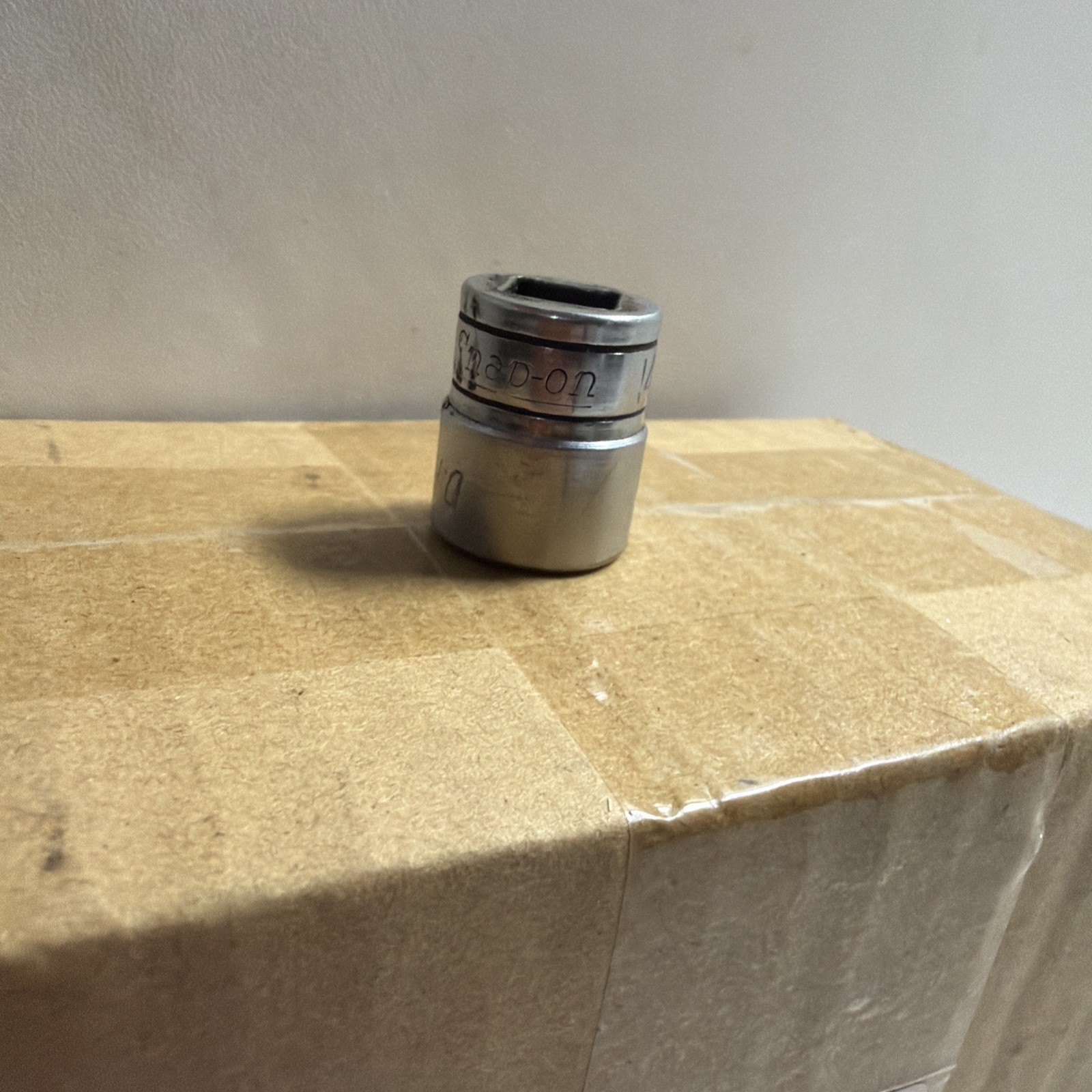 Snap On 3/8″ Drive 14M/M 12PT Metric Shallow Chrome Socket USA F 14M 14MM