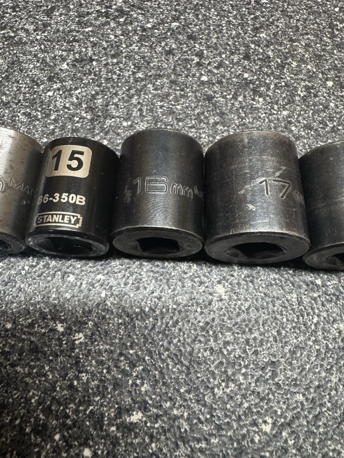 MATCO 3/8” Dr. 6 Pt. Metric, Shallow Impact Socket Set 14 pcs. 8-22mm READ