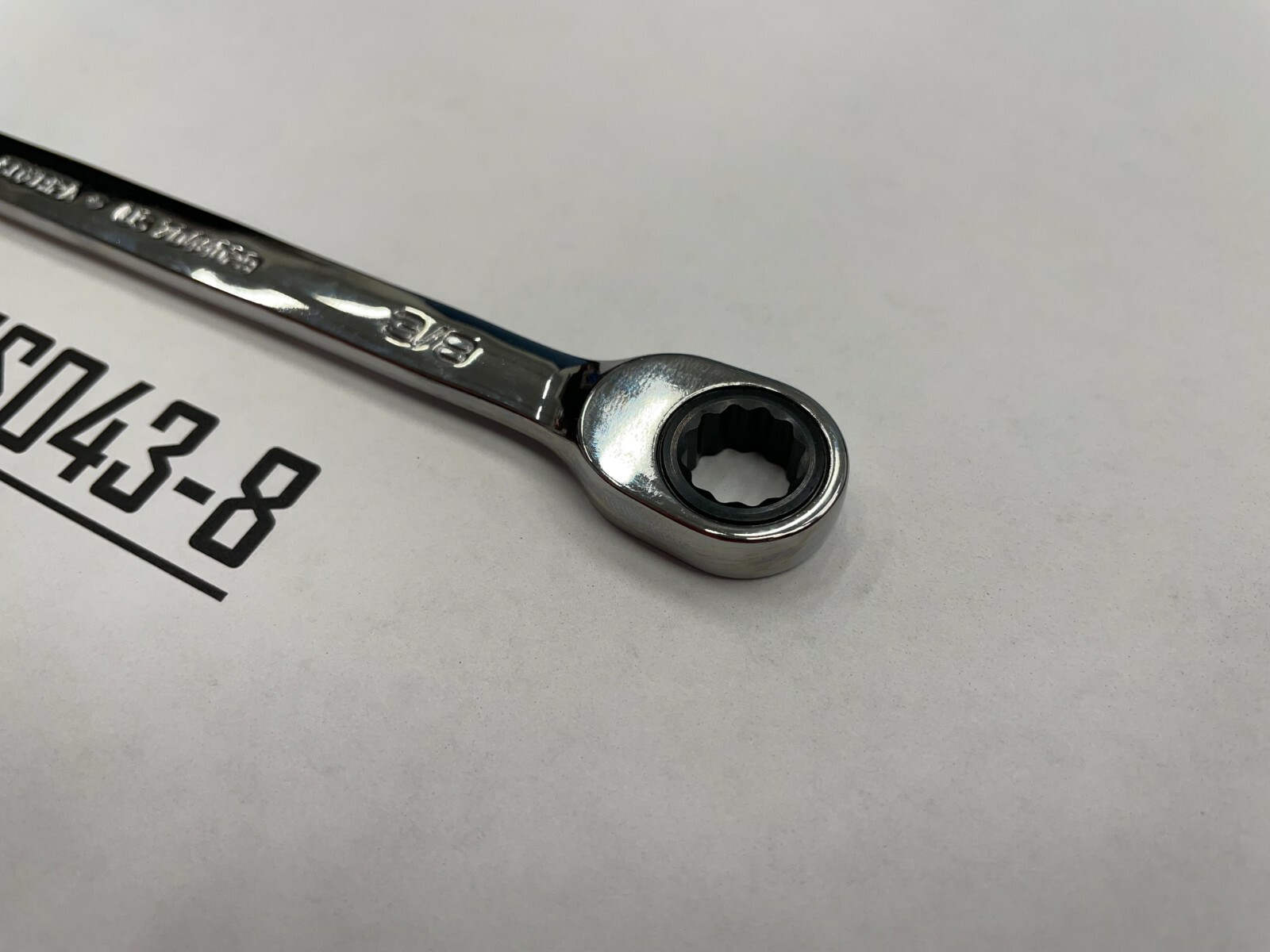Snap-on Tools USA NEW 3/8″ SAE 0° Non-Reversing Ratcheting Combo Wrench SOXR12A