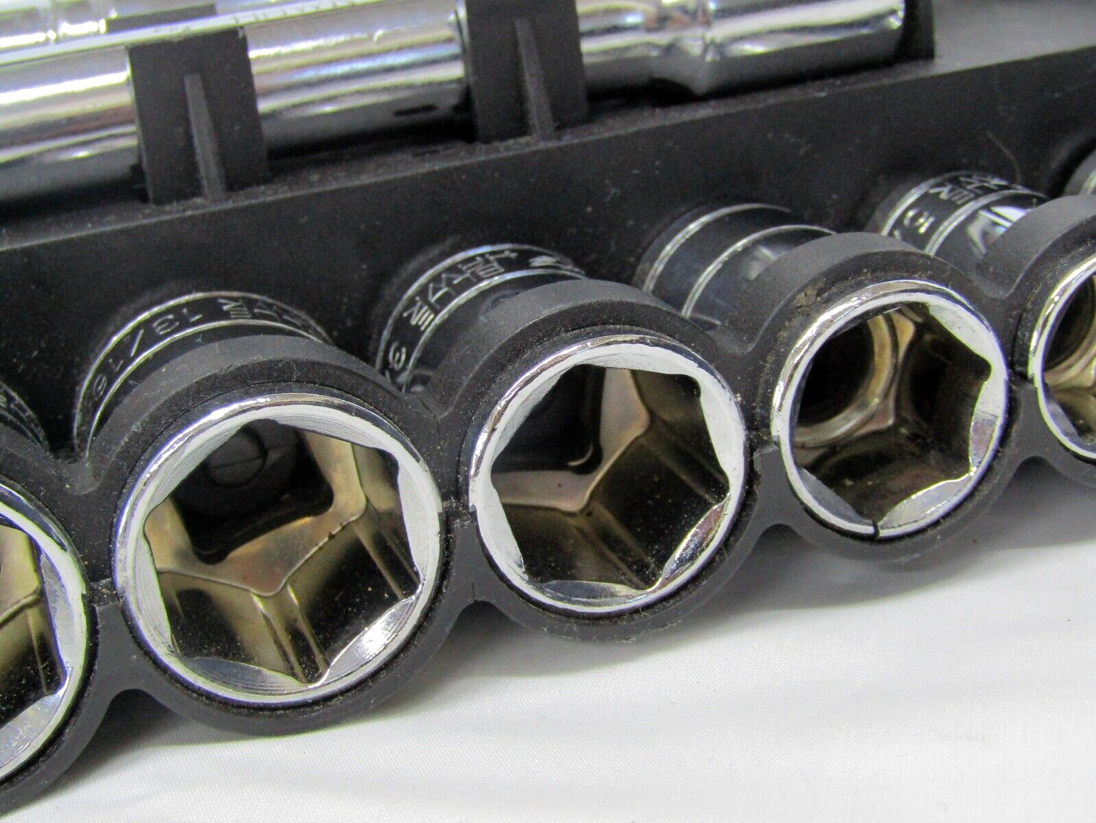 Blue Hawk 1/2 Drive 6 Point SAE 12-pc Socket Set Chrome Plated 0420122