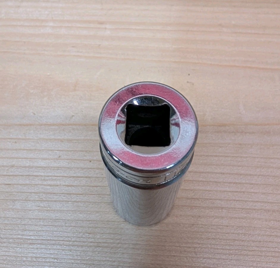 Snap-On SFS221 3/8″ Drive 11/16″ 6 Point Deep Socket Chrome Clean