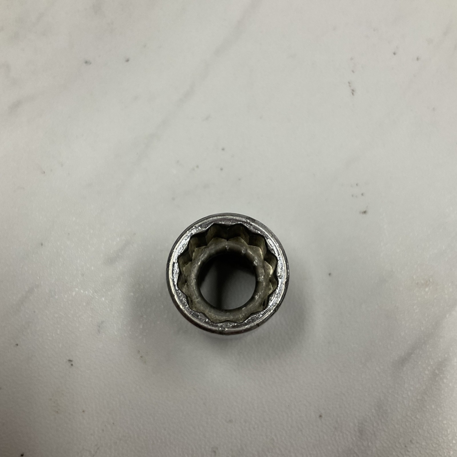 Snap-on 3/8″ Drive 12-Point SAE 1/2″ Drive Shallow Socket F161 USA