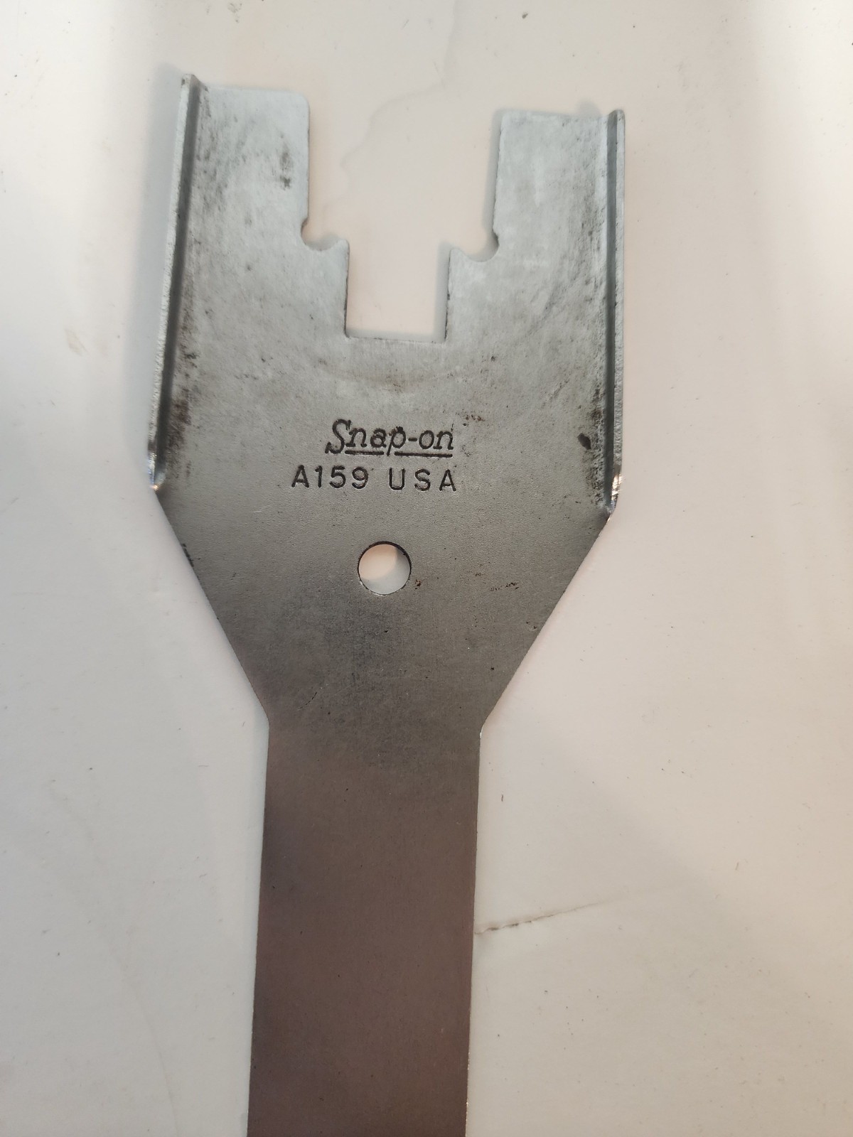 Snap-on Tools USA 10-7/8″ Length Door & Window Handle Removal Tool A159