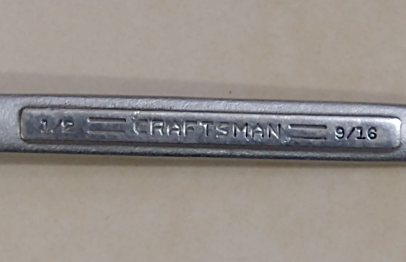 CRAFTSMAN TOOLS USA V, 1/2″ x 9/16″ DBL OFFSET BOX WRENCH, 8.6″ LONG, 12 POINT.