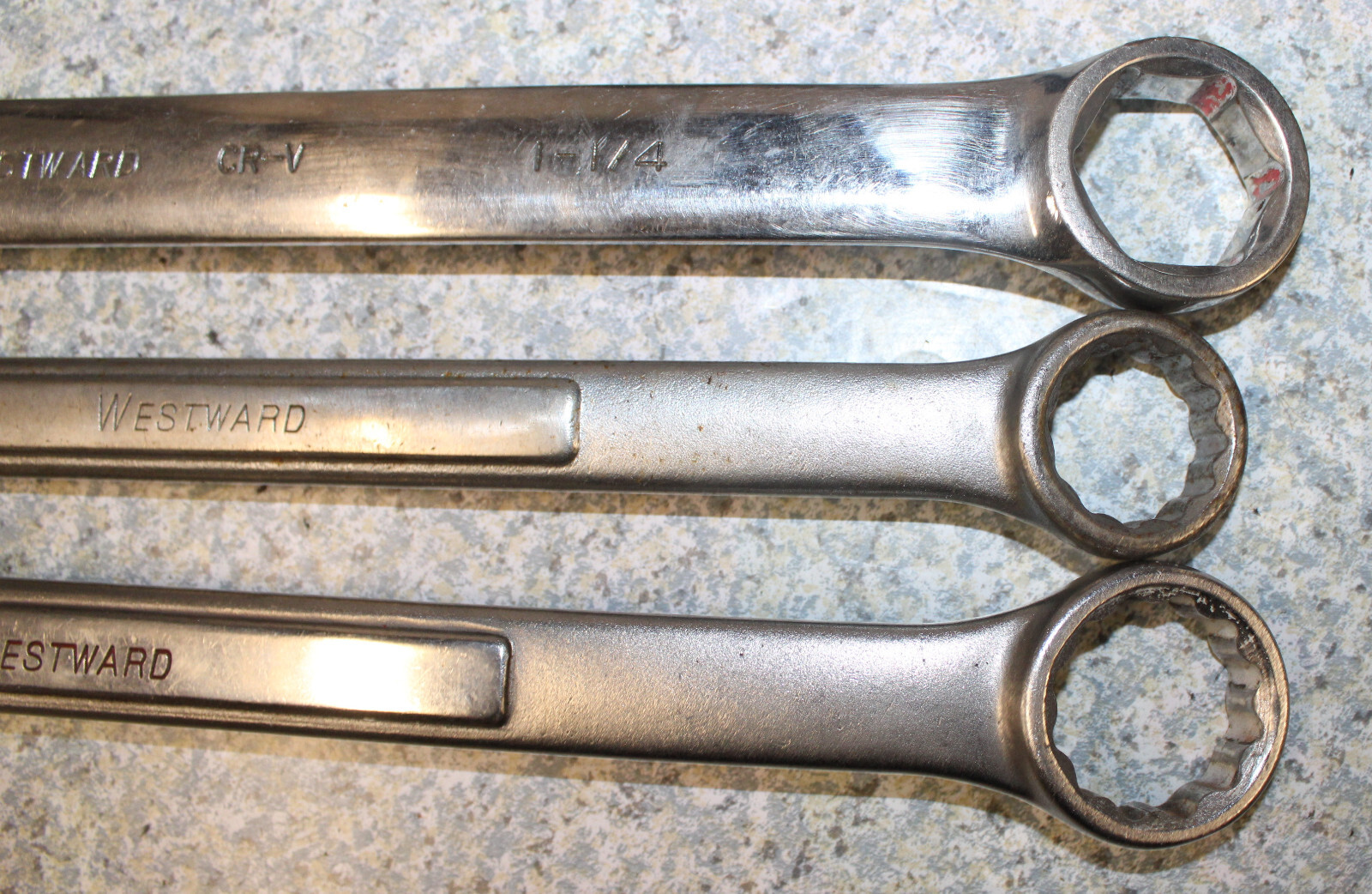 3-Used WESTWARD Combination Wrenches 36A287 1-1/4 5MR42 1-1/16 & 5MR44 1-1/4