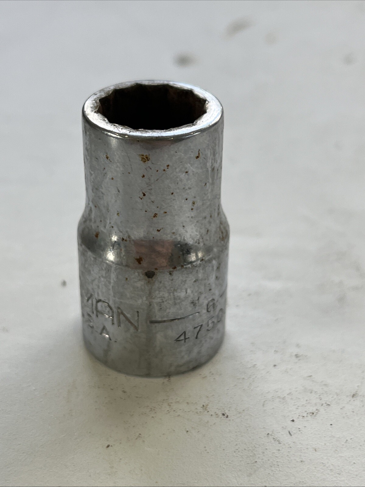 Craftsman USA 1/2″ 12 Point 1/2″ Drive Socket 47502 G Series