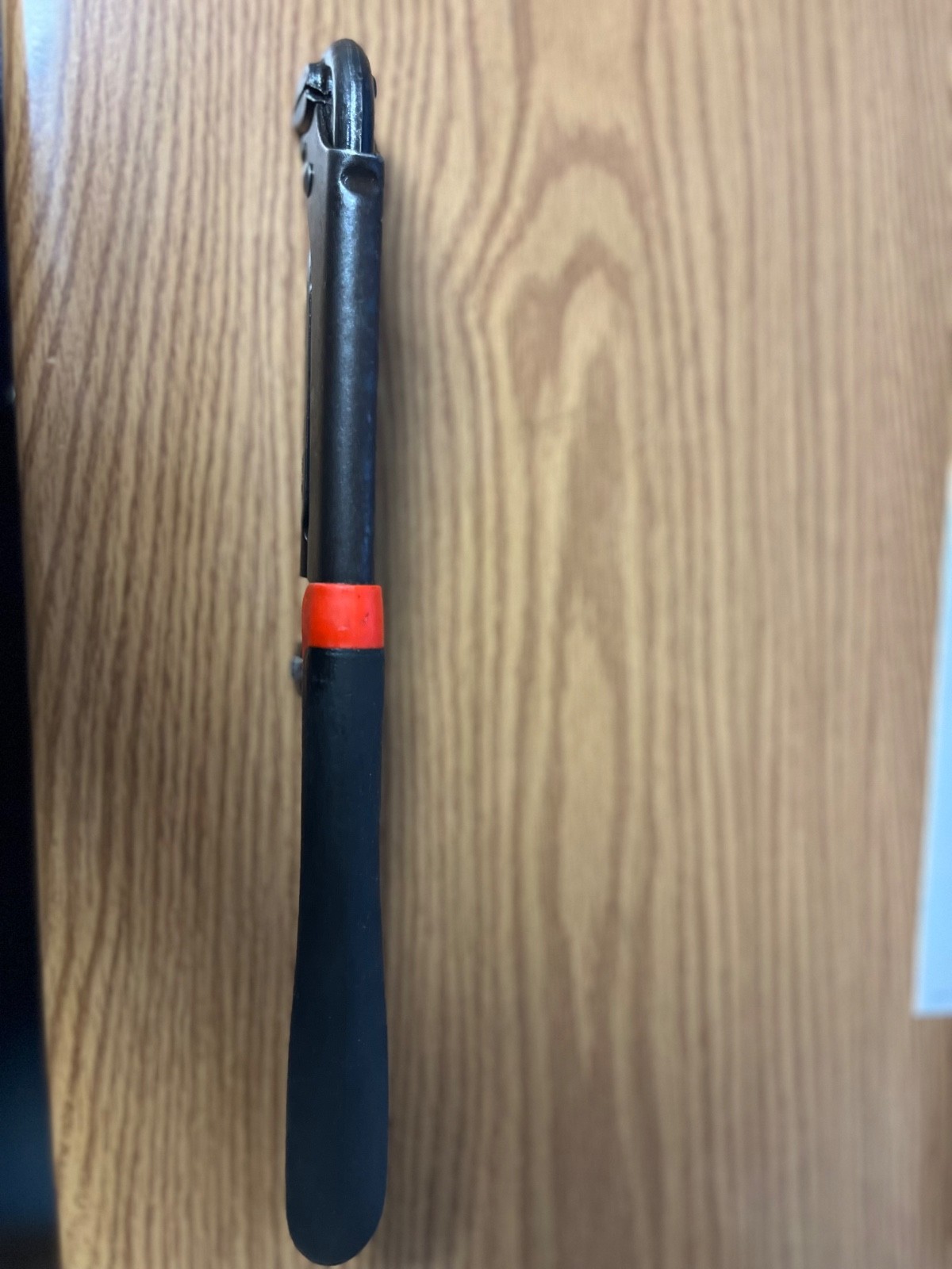SNAP ON PWZ – 12.5″ LONG WITH RED AND BLACK HANDLE ADJUSTABLE PLIERS -LOC#185