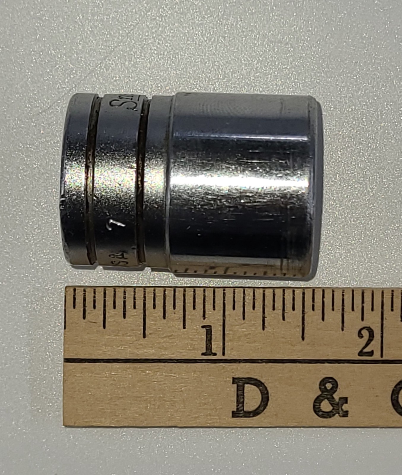 Snap-on Tools SW-261-1/2″ Drive 13/16” 12 Point Socket USA Underlined Logo