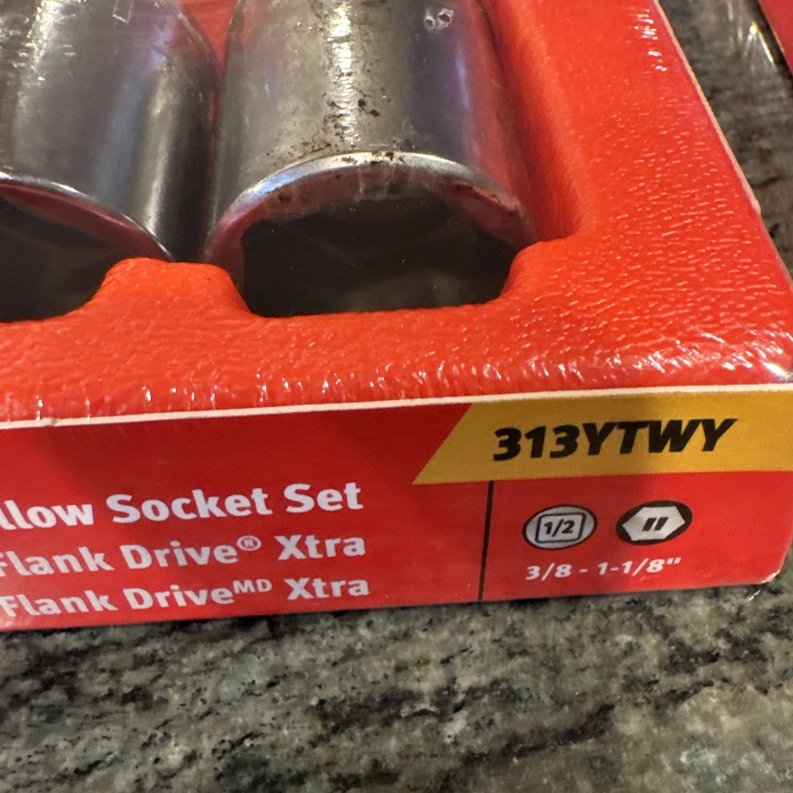 Snap On 313ytwy 13 pc 1/2” drive 6 point sae xtra shallow socket set 3/8”-1-1/8”