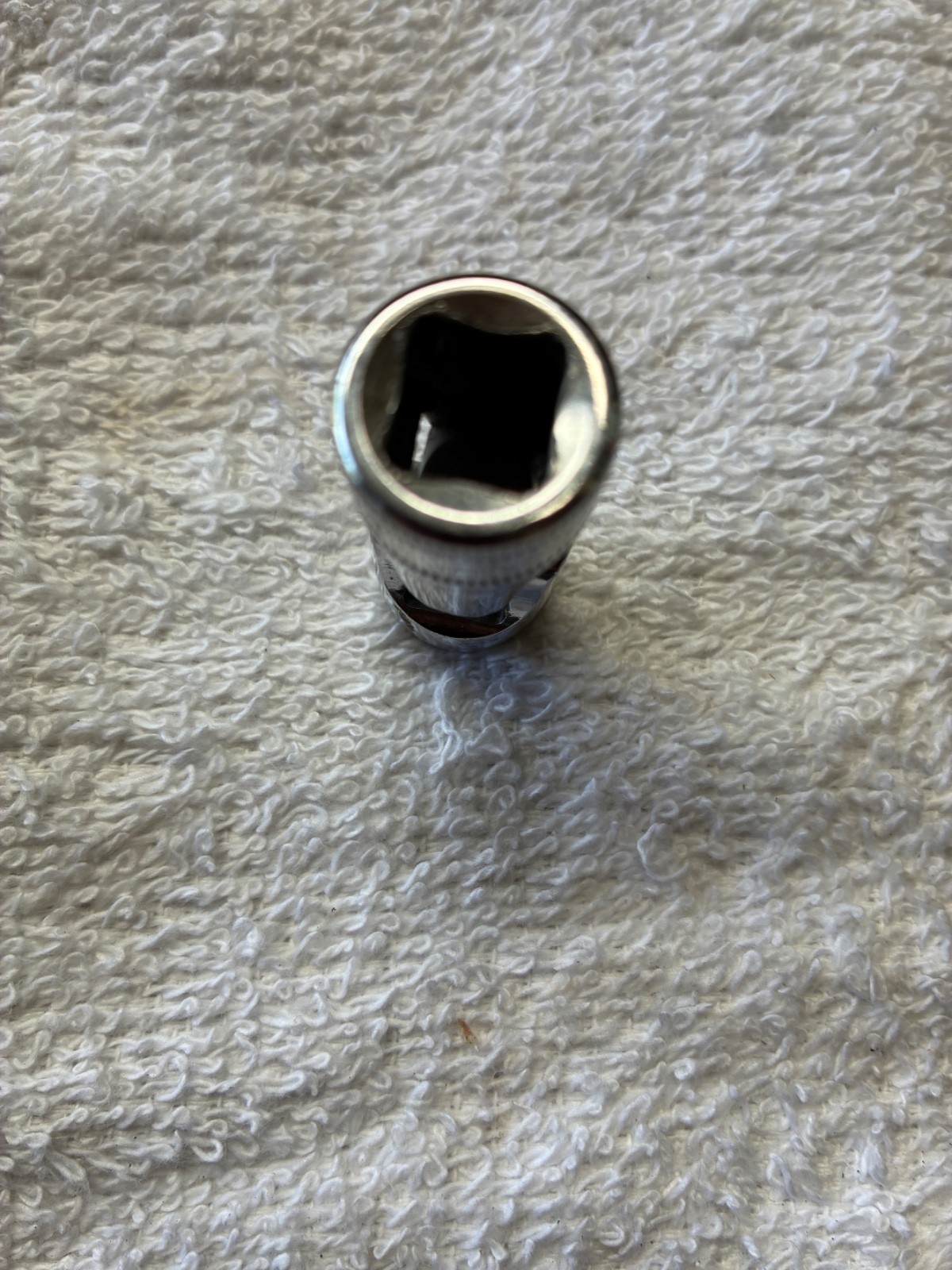Snap On Tools USA 3/8 Drive Metric 12mm Shallow Universal 6pt Flex Socket