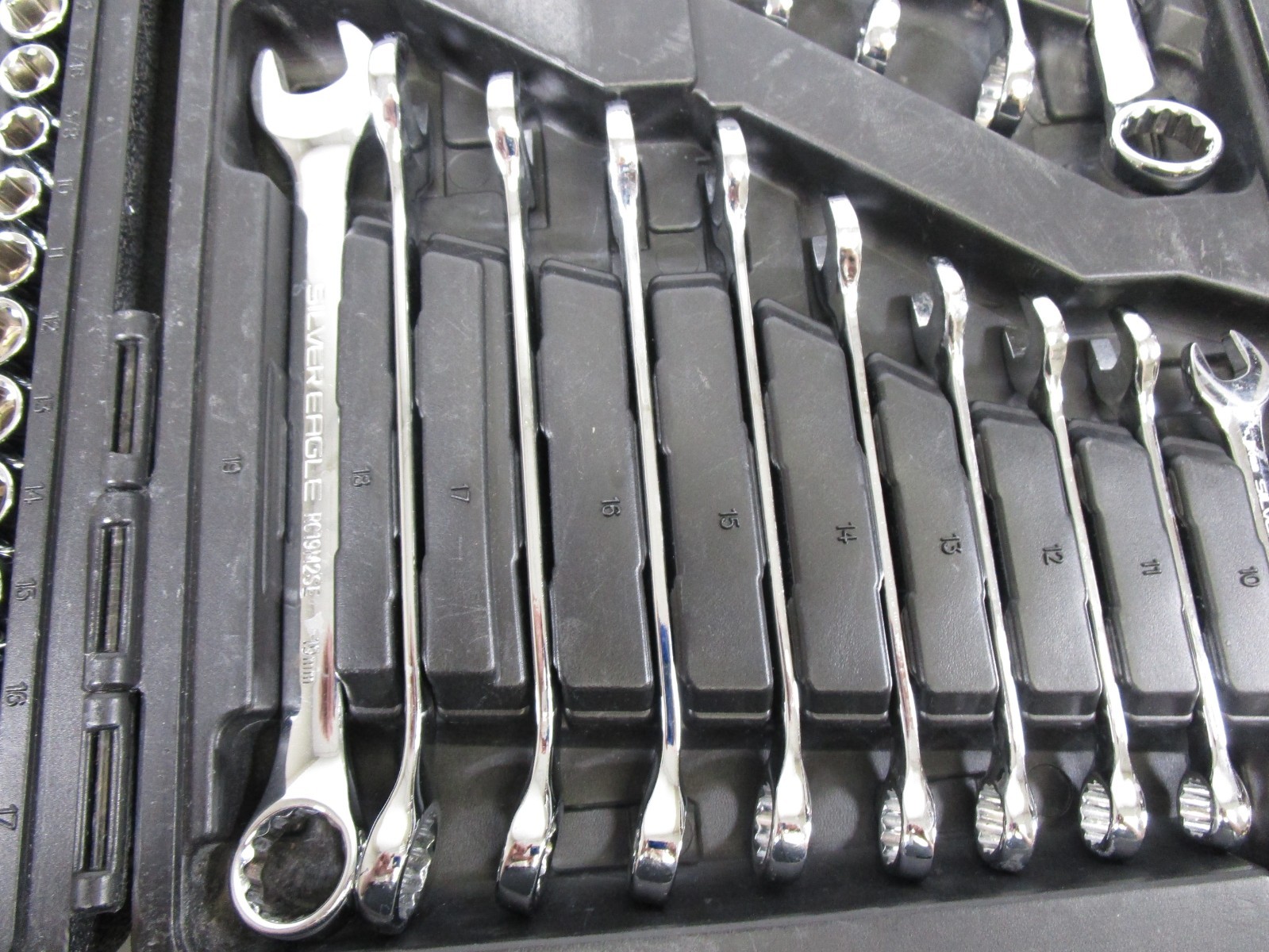 Matco Tools SAB101SE Silver Eagle 101 Piece Chrome Master Tool Set READ