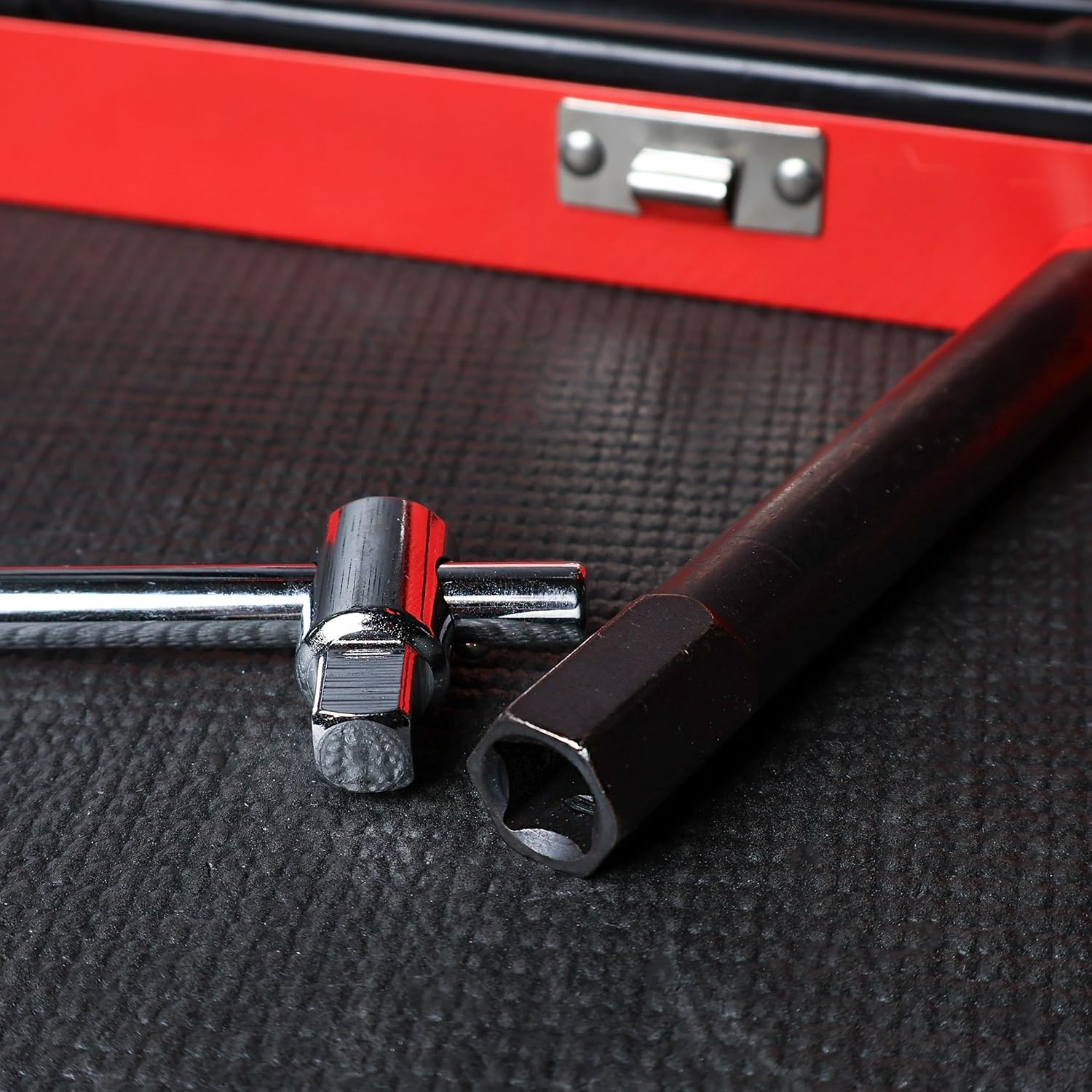 High-Speed Steel Rethreading Tool Set for Spark Plugs