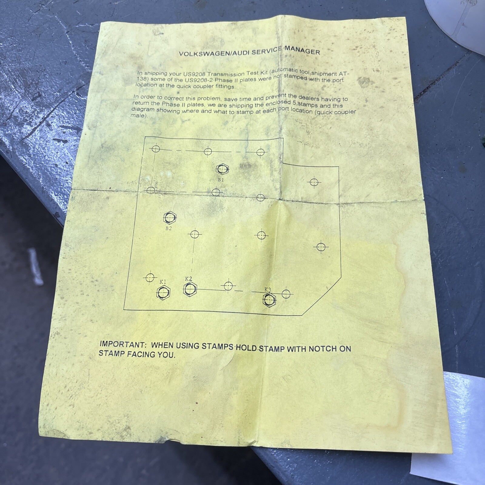 US9208/1 CASE and US9208/2 Leakdown Test Plate. SEE PICTURES!!