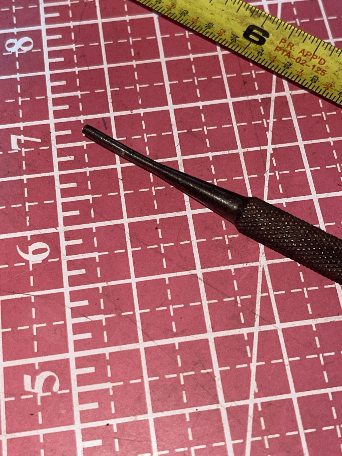 LS Starrett USA 3/32 In SAE Machinist Punch Vintage L.S. Knurled Grip