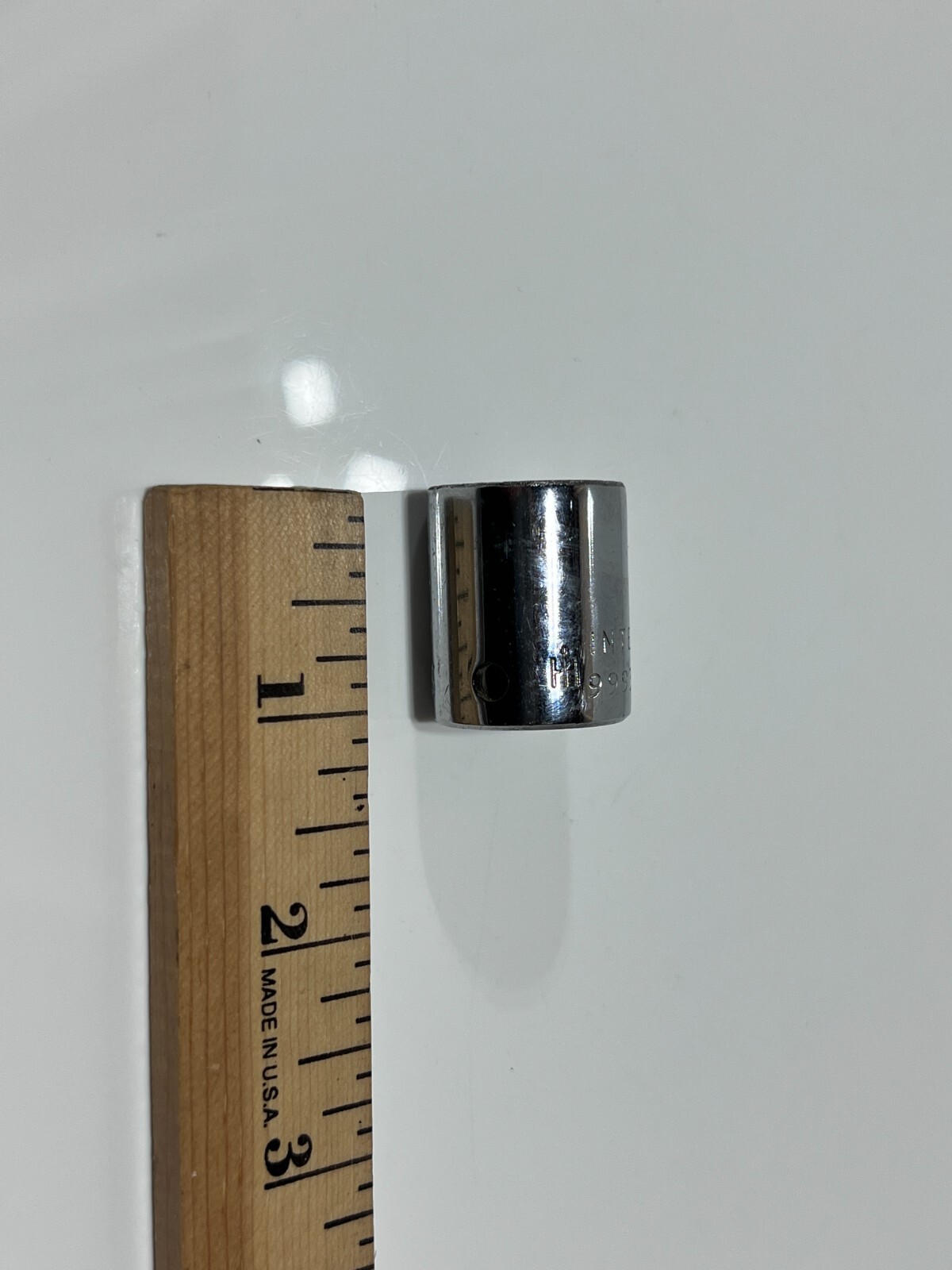 IH International Harvester NOS 999341R1 USA Made 11/16″ SAE Socket – 3/8″ Drive