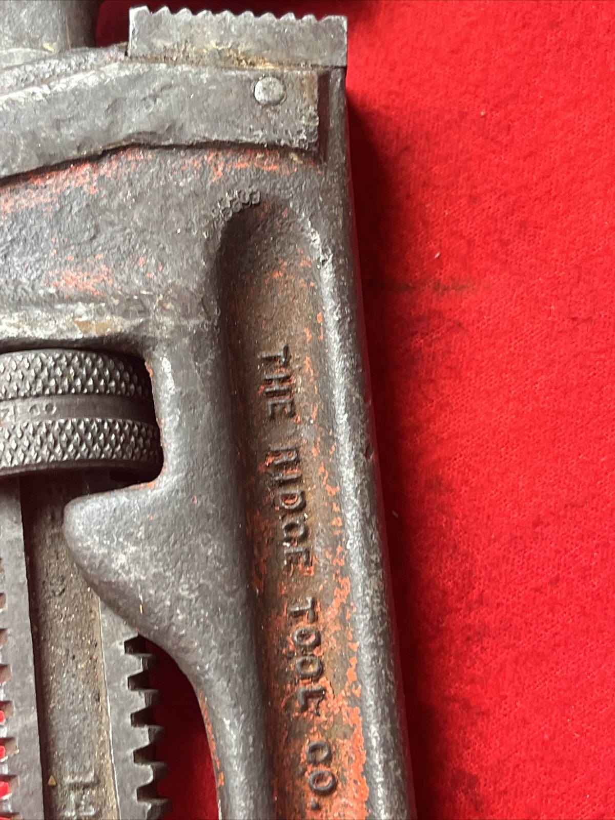 VINTAGE RIDGID HEAVY DUTY 14″ STRAIGHT PIPE WRENCH – USA (k49)