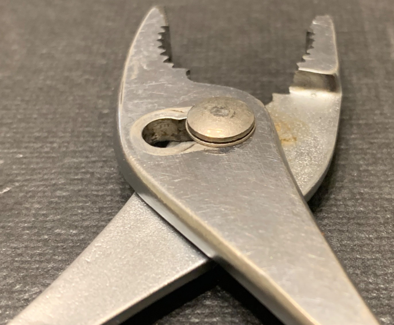 Vintage Snap-On no. 45 5.5 Inch Slip Joint Pliers with Vacuum Grips Made in USA
