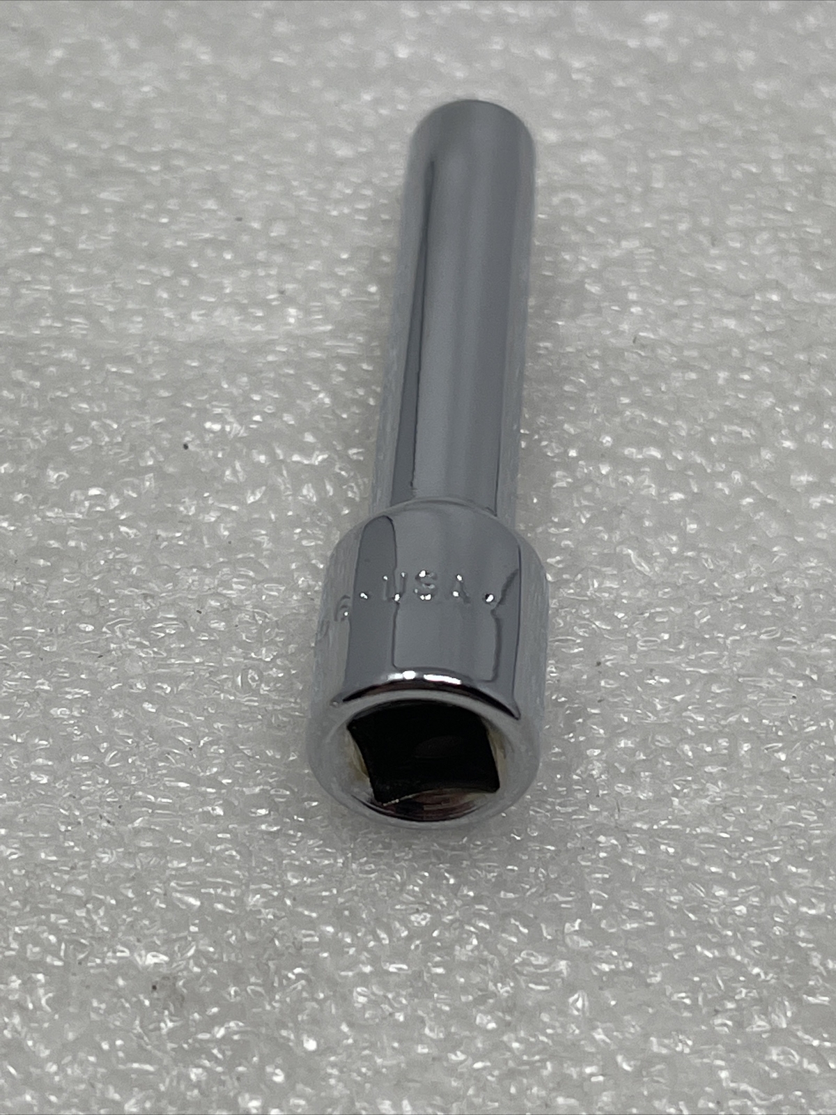E6 SK Hand Tools 44956, 1/4″ Drive Metric Deep Female Inverted Torx Socket, USA