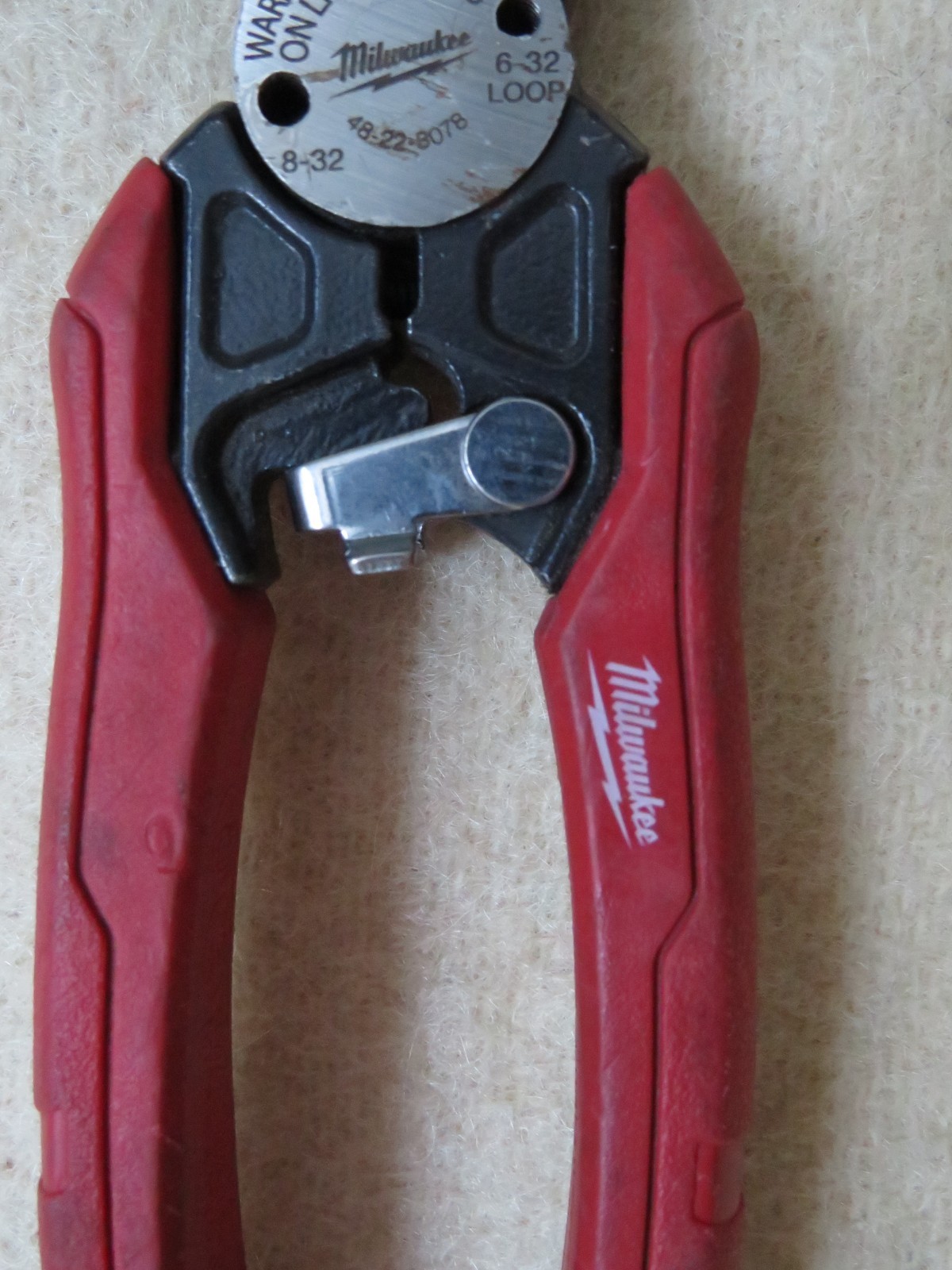 Milwaukee 7-in-1 High Leverage Wire Stripper, Crimp & Cutting Pliers #48-22-3078