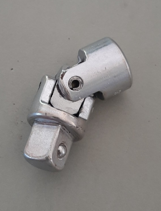Wizard Tools H2815 1/2″ Drive Chrome Universal Joint Swivel Socket Adapter USA