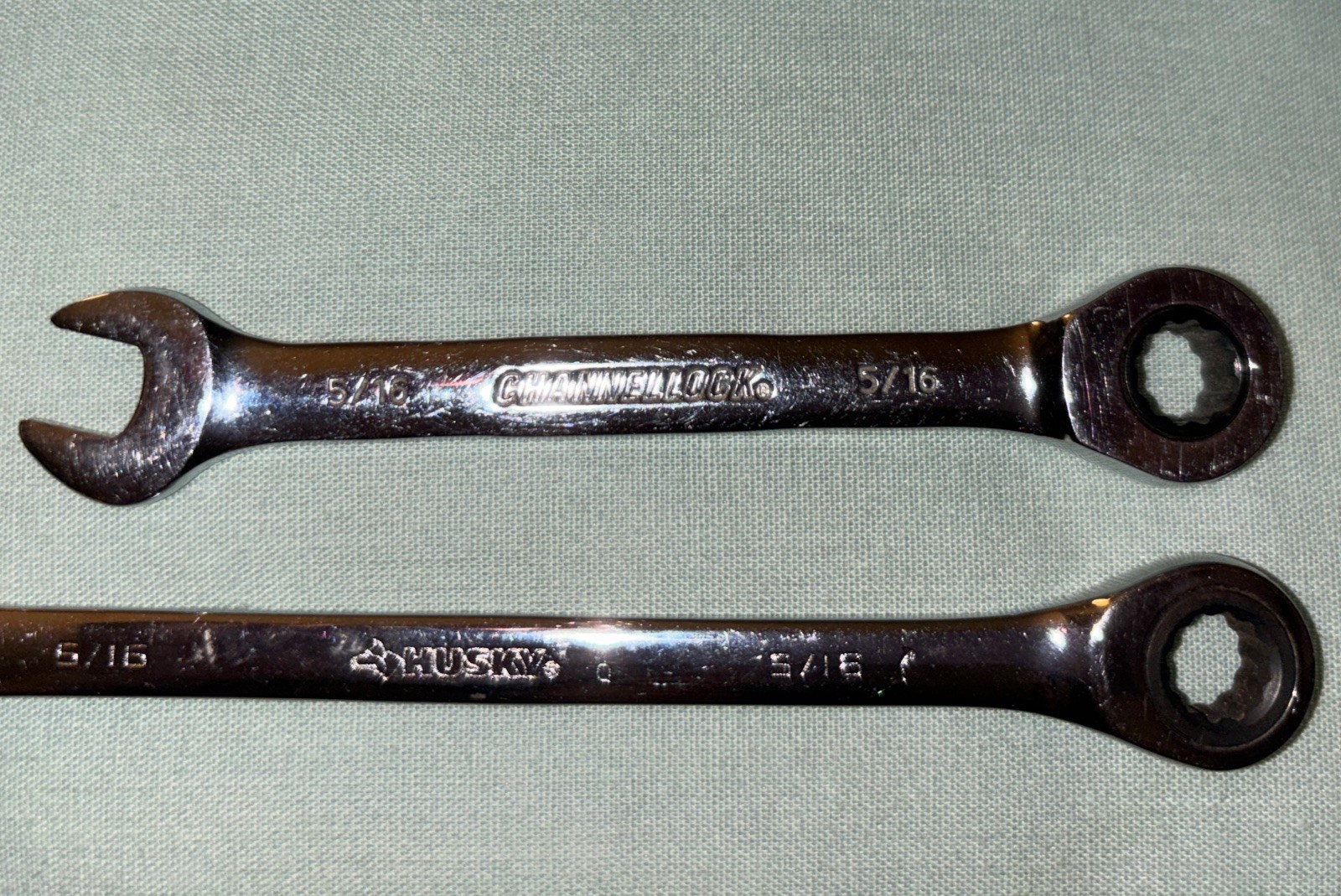 Set Of Husky & Channellock 5/16 Standard 12 Point Ratcheting Combination Wrench