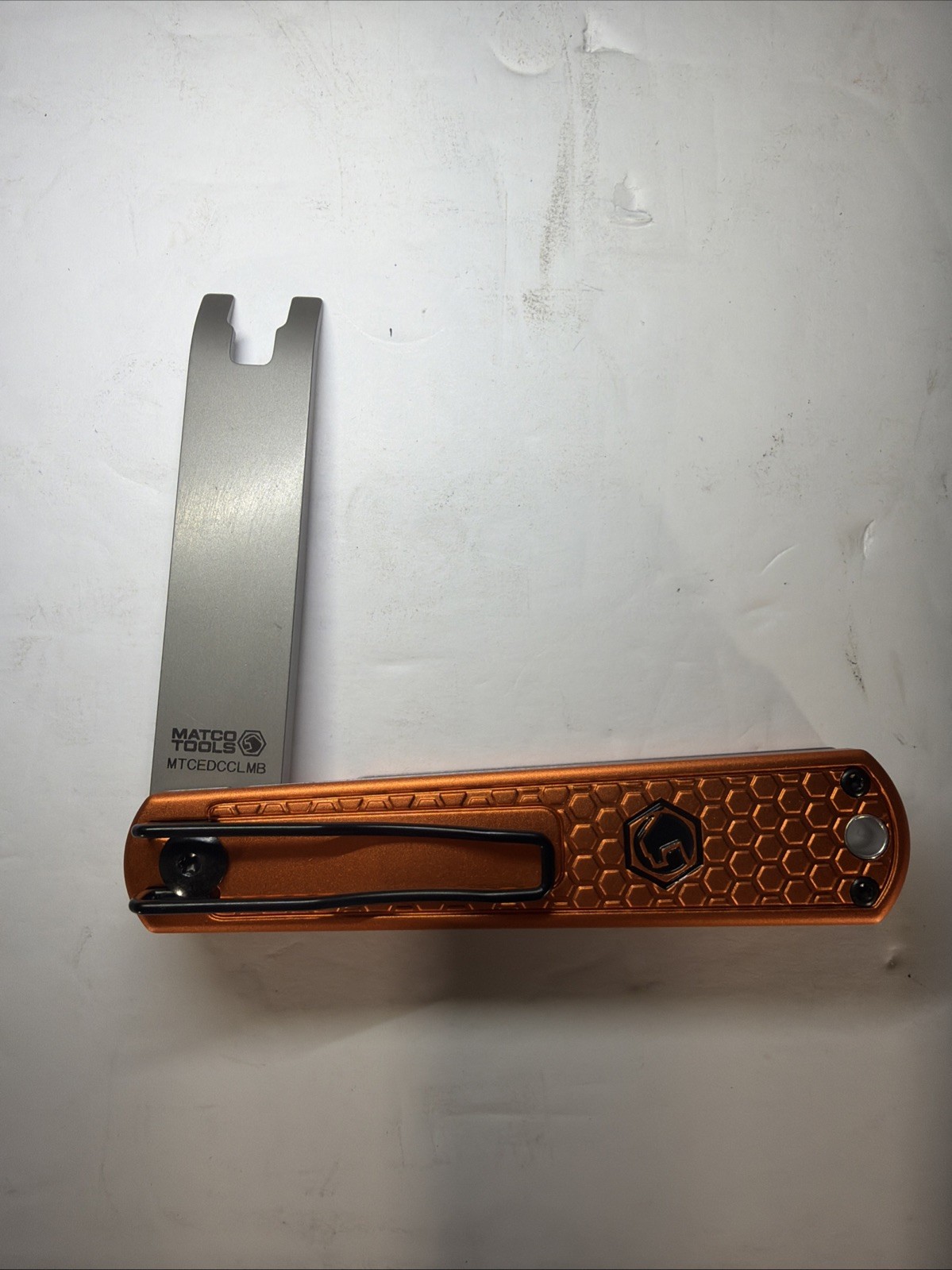 Matco Tools EVERYDAY CARRY FOLDING CLIP LIFTER W/ ALUMINUM HANDLE- ORANGE