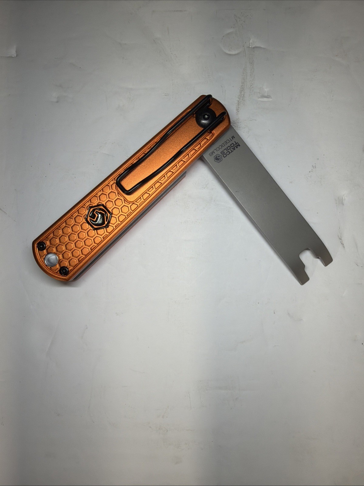 Matco Tools EVERYDAY CARRY FOLDING CLIP LIFTER W/ ALUMINUM HANDLE- ORANGE