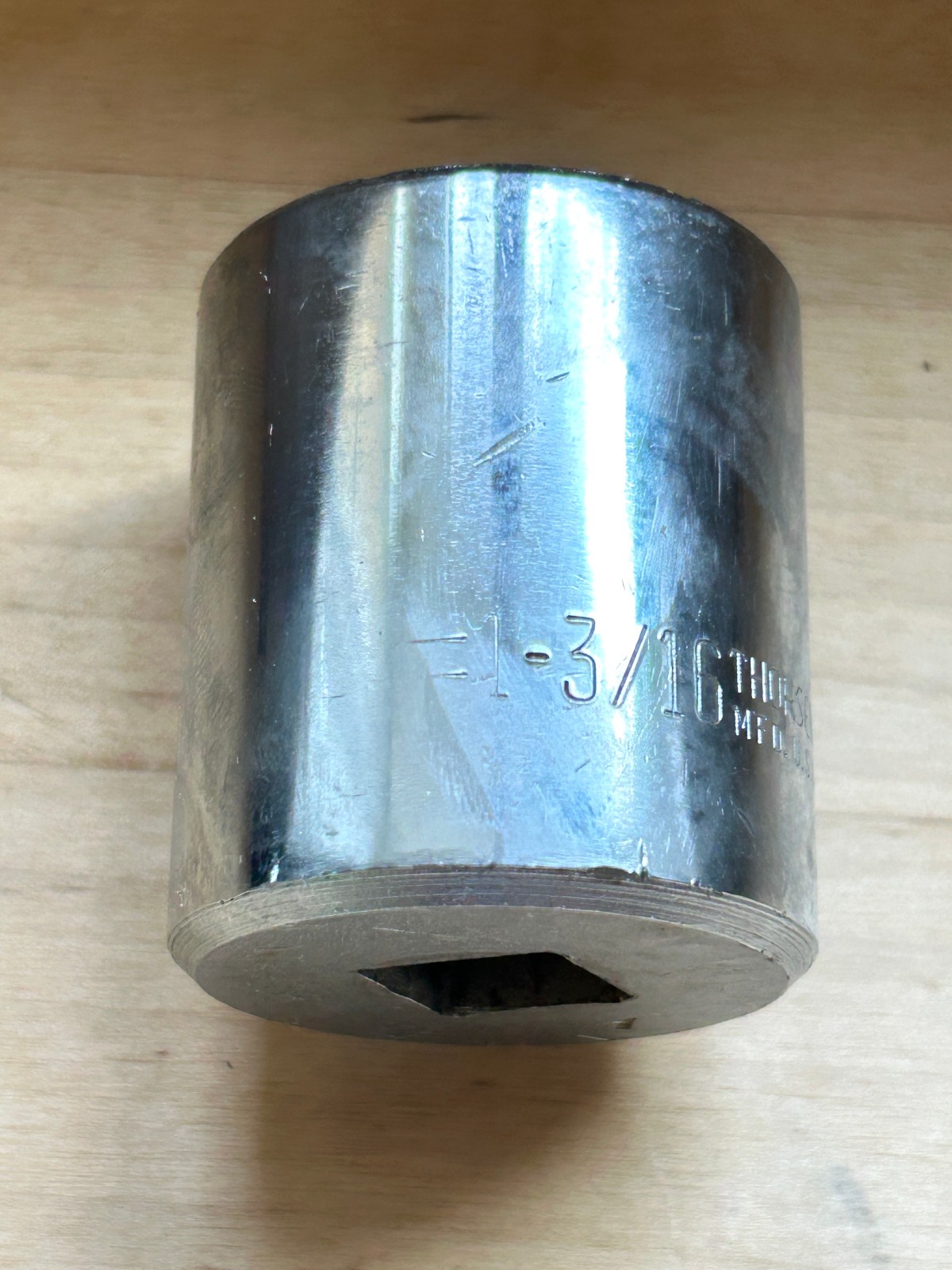 Vintage Thorsen 1-3/16″ – 12 Point Socket 1/2″ Drive – 538
