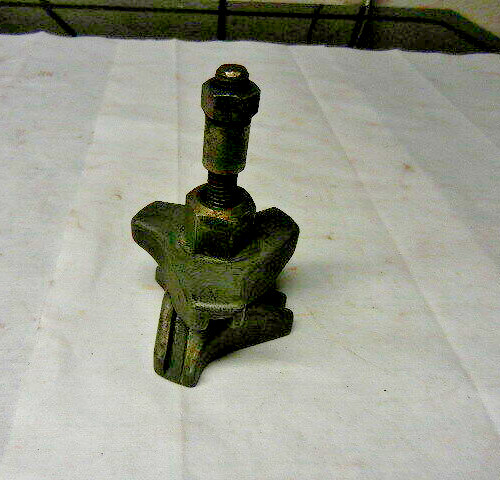Ammco Model 2100 Cylinder Ridge Reamer – Used – Needs Blades!