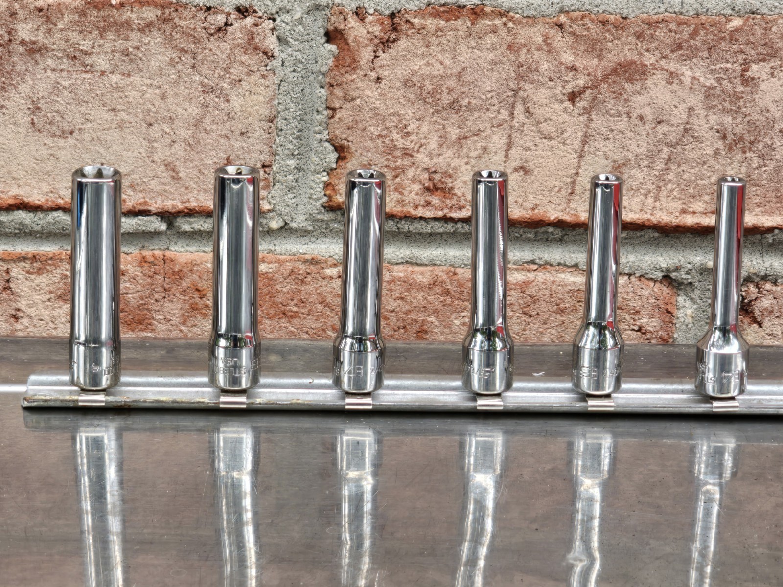 Snap-on 6-Piece 1/4” Drive Inverted Torx Deep Socket Set E4-E10 STLE40 – STLE100