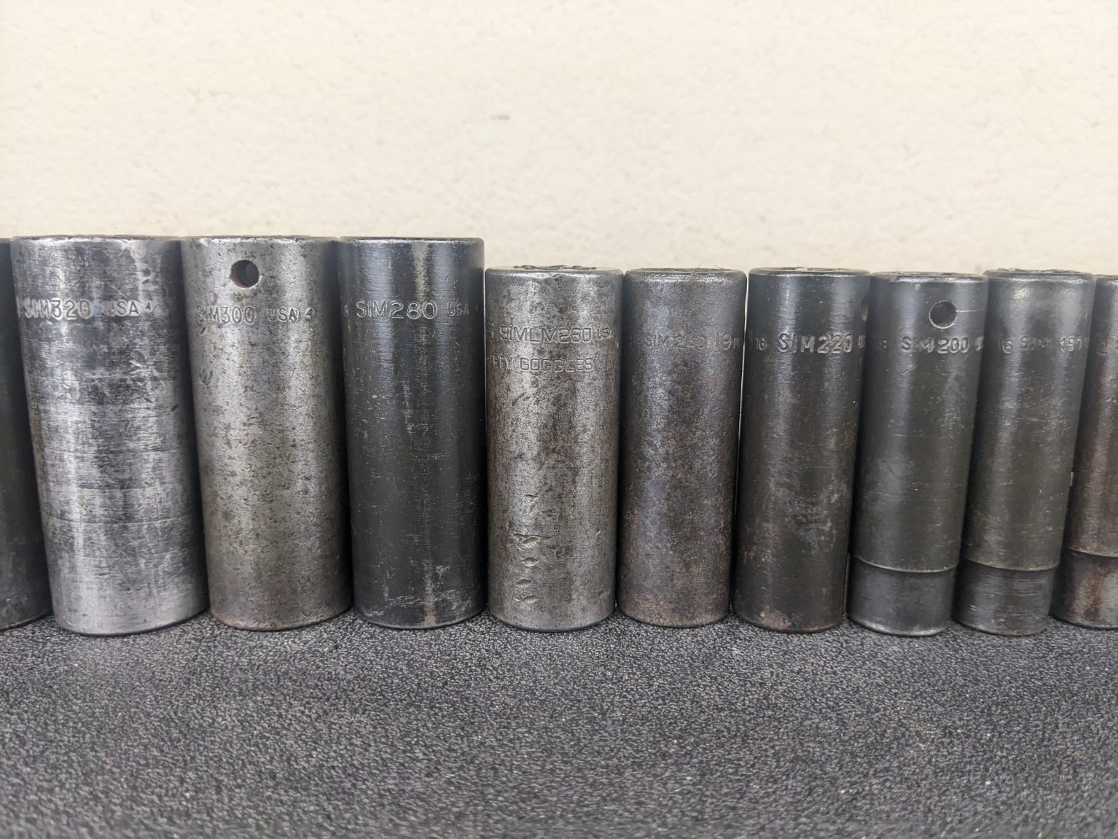 #as294 Snap On SIM 1/2″ Drive 7/16″ 1-1/16″ SAE Deep 6 Point Impact Socket Set
